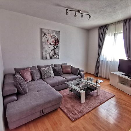 Apartments Villa Jelena Seget Vranjica Esterno foto