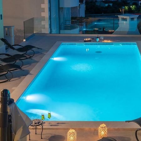 Apartments Villa Jelena Seget Vranjica Esterno foto