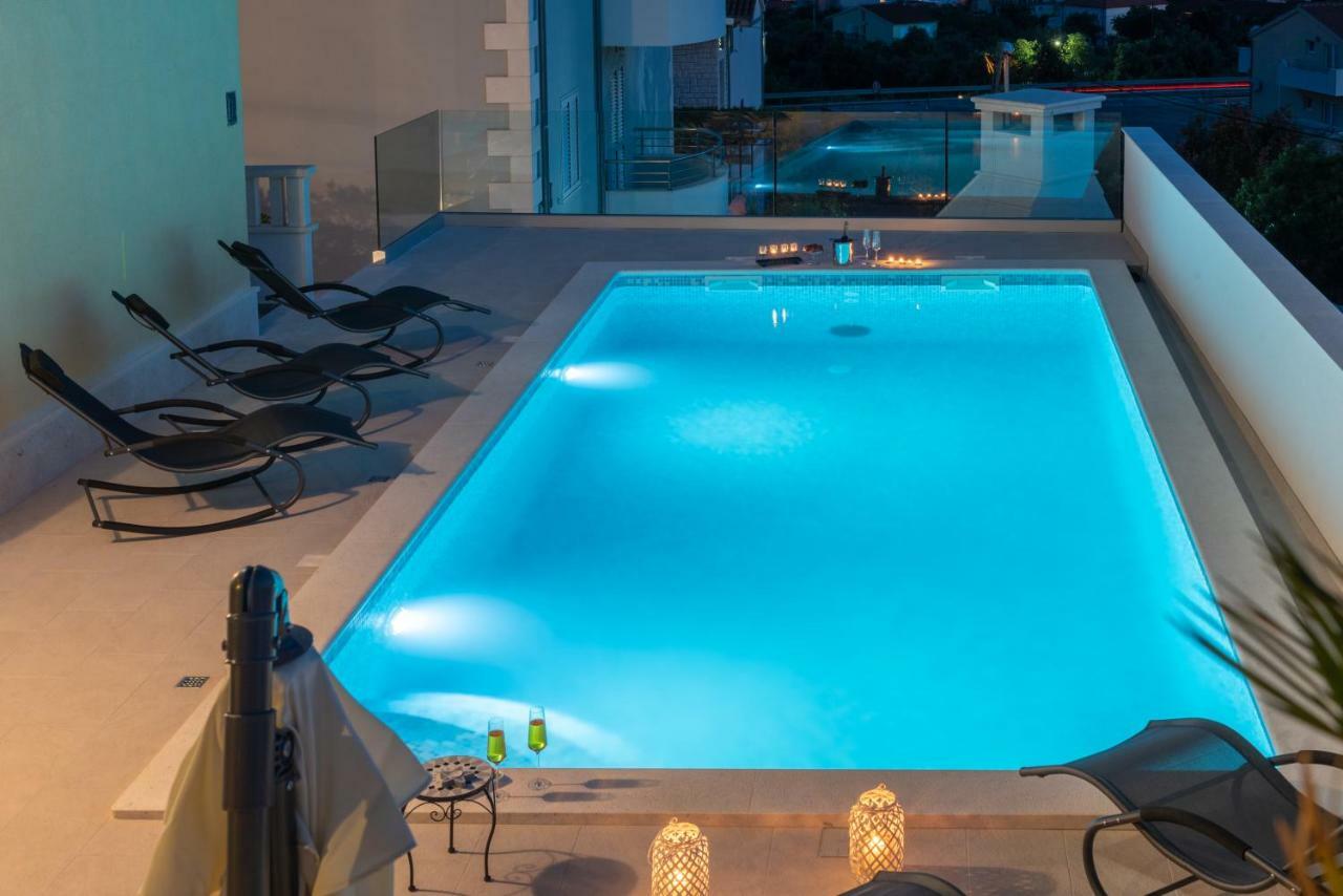 Apartments Villa Jelena Seget Vranjica Esterno foto